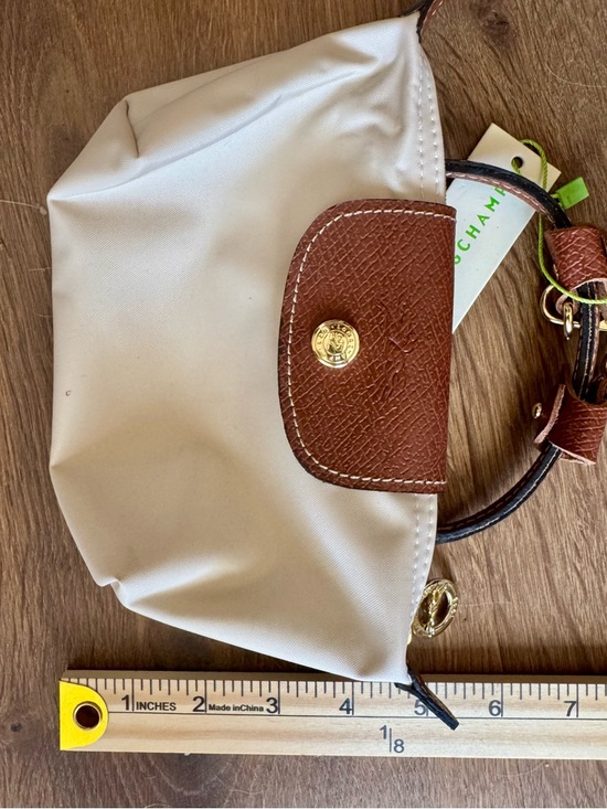 “Longchamp” Women’s Crossbody Bag in Cream and Brown - Classic Everyday Style - Picture 7 of 7